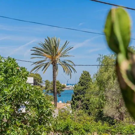 Semesterbostad In Denia: Beachfront With Bbq *