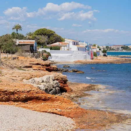 In Denia: Beachfront With Bbq Denia
