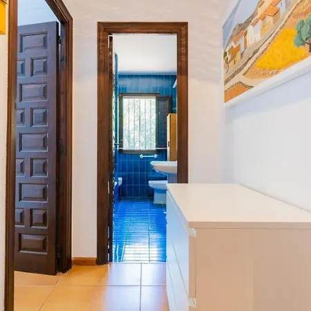 Semesterbostad In Denia: Beachfront With Bbq Denia