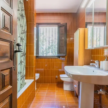 In Denia: Beachfront With Bbq