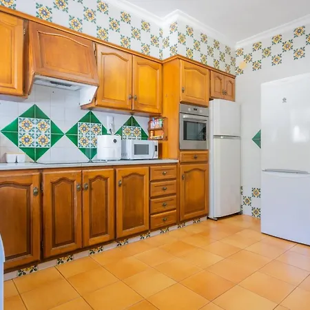 In Denia: Beachfront With Bbq Semesterbostad *