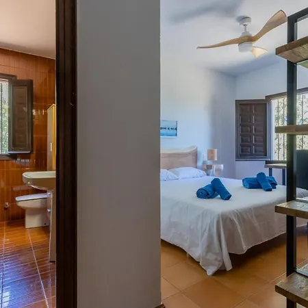 In Denia: Beachfront With Bbq * Denia