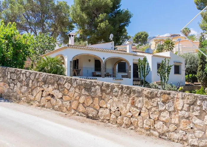 Σπίτι διακοπών In Denia: Beachfront With Bbq Denia