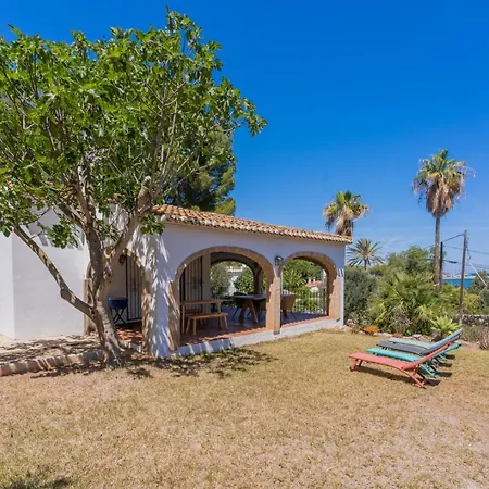 Ferienhaus In Denia: Beachfront With Bbq