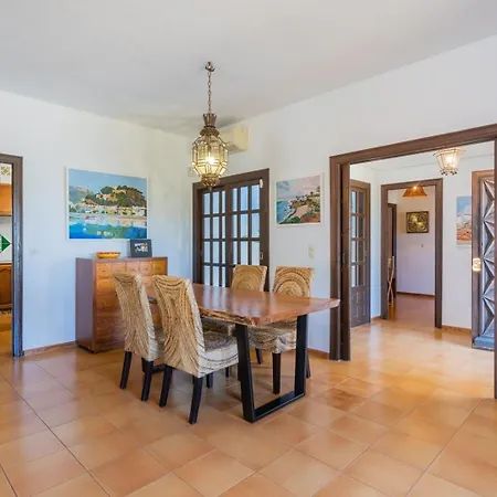 In Denia: Beachfront With Bbq * Denia