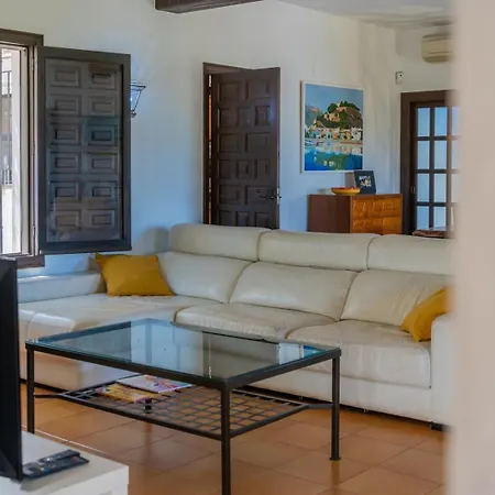 In Denia: Beachfront With Bbq Denia