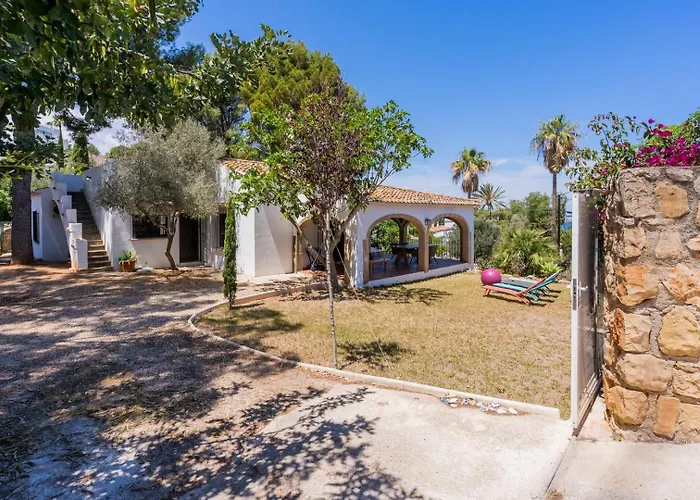 In Denia: Beachfront With Bbq Ferienhaus *